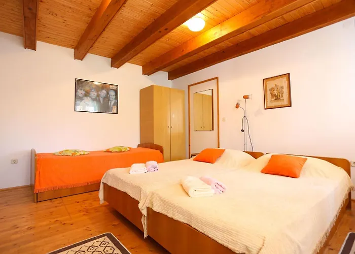 Stinjan Elda Apartment